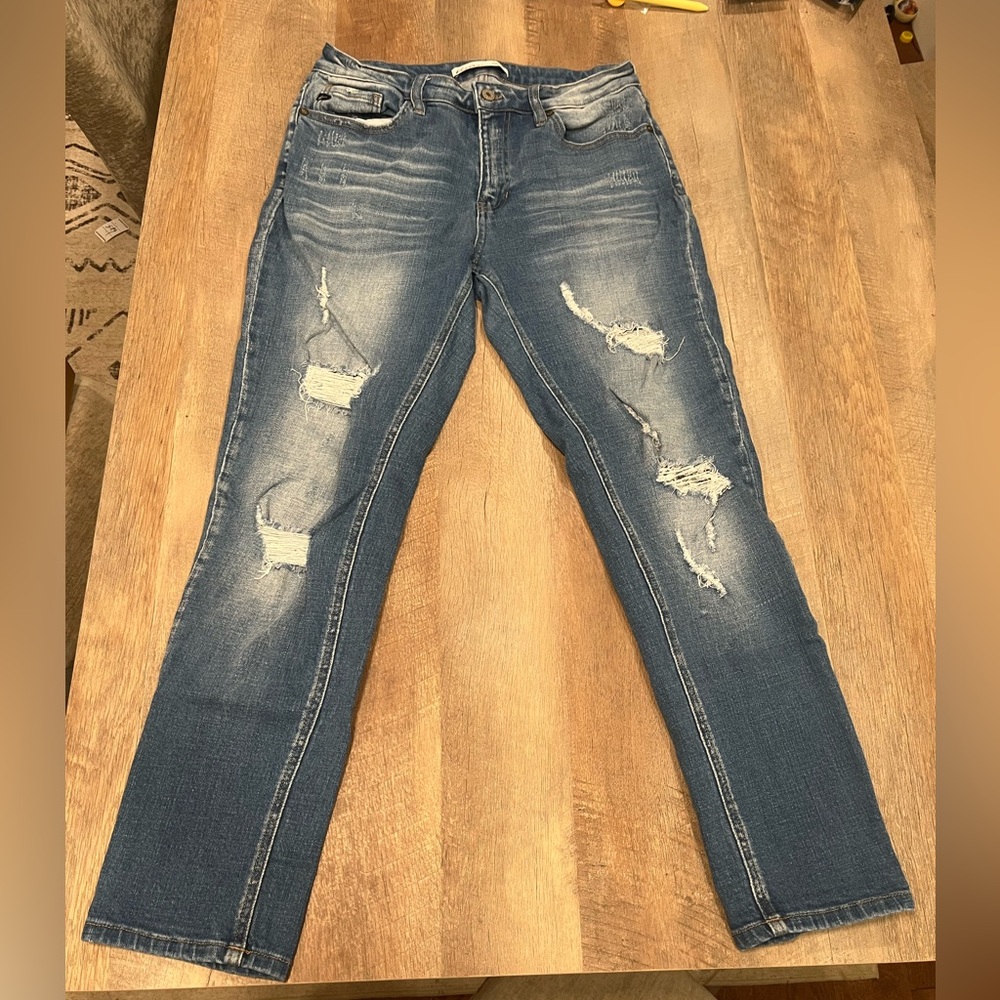 KanCan Boyfriend Distressed Jeans size 29